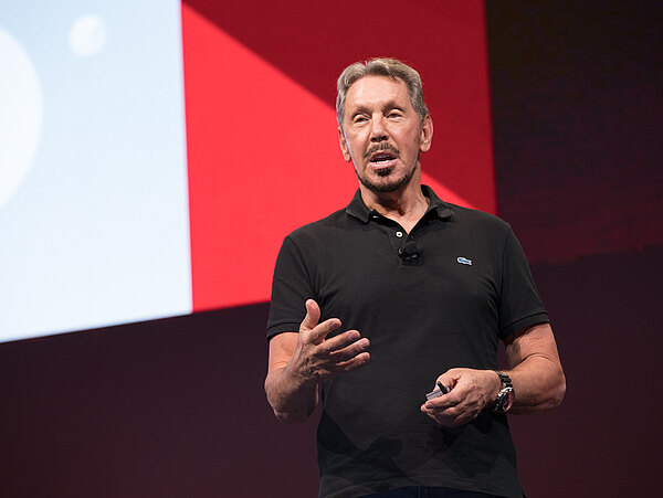 OOW SF17 Larry Ellison 2