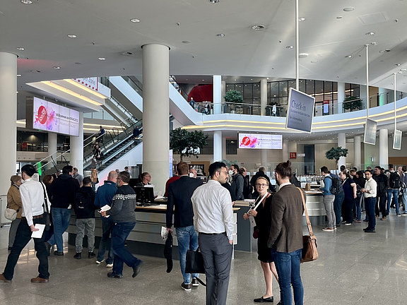 Der Check-in-Counter der European NetSuite User Days im NCC Ost.