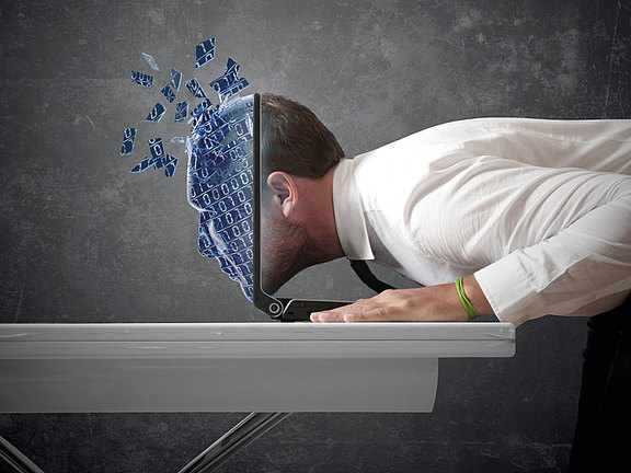 2018 K Artikel Im Kopf eines Hackers Hildebrandt web